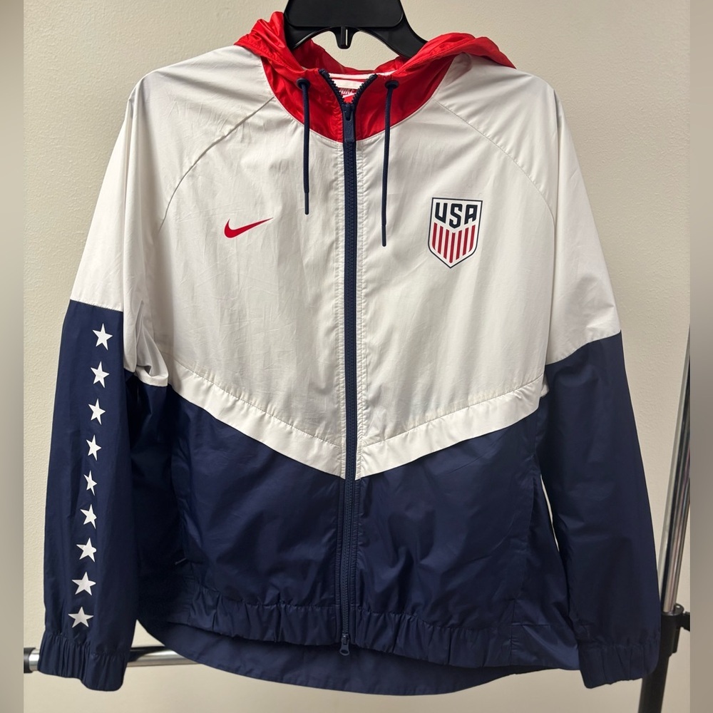 Nike USA Soccer Windbreaker Jacket‎